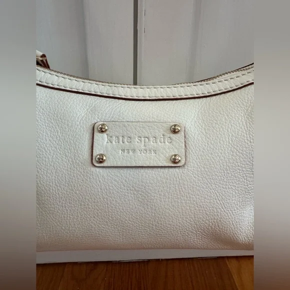 Kate Spade Shoulder Bag in Cream White Leather - Vintage Y2K Style - Neutral - Picture 5 of 9